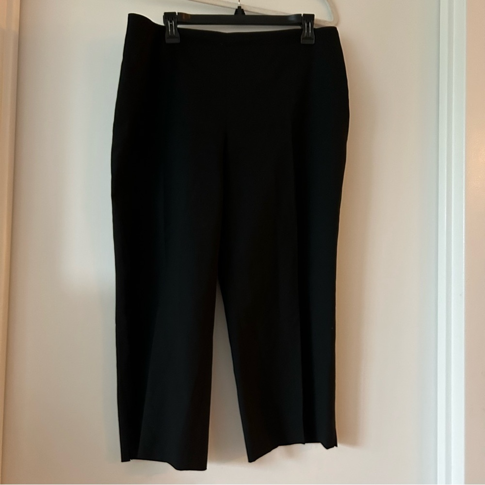 St. John Caviar Cropped Pants Size 14